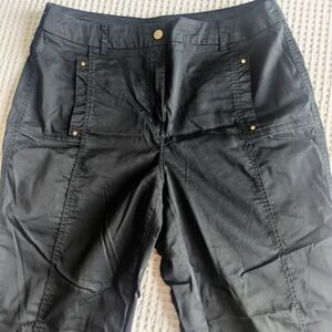 Women's Chico's Black Capri's In .5